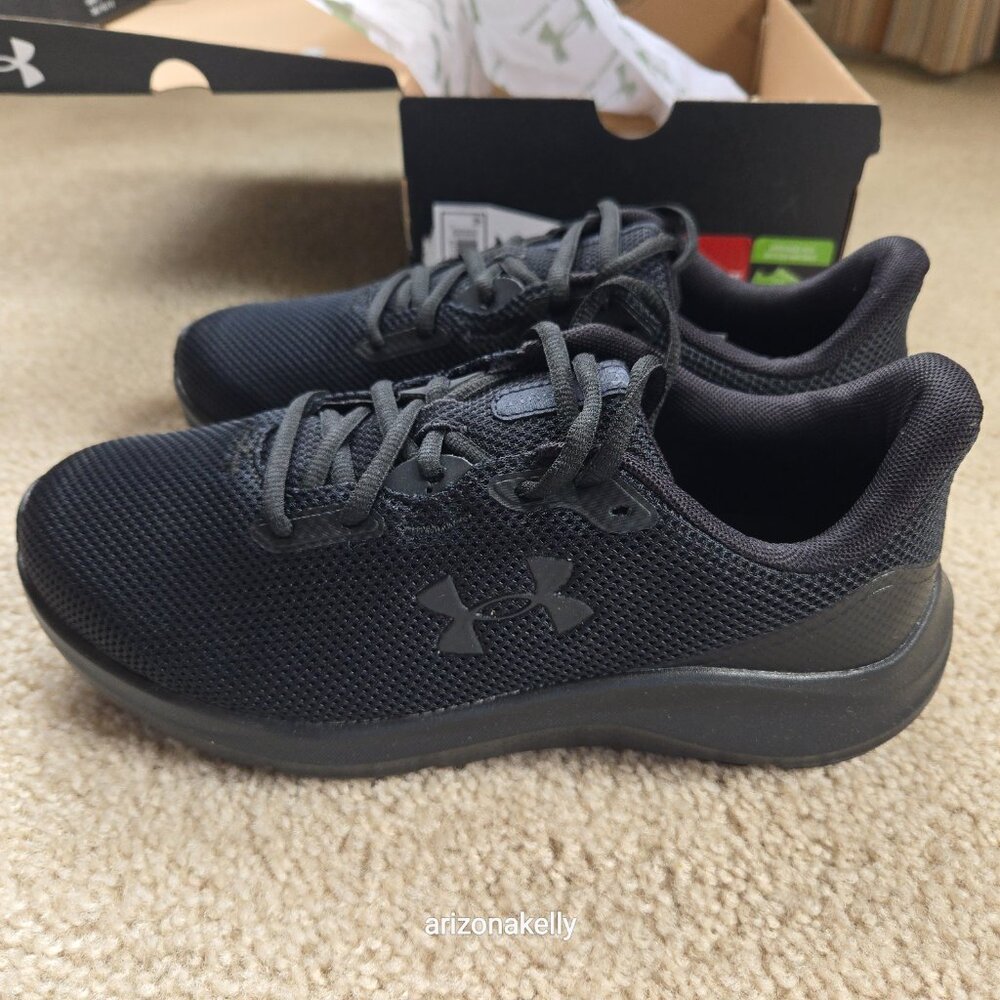 NIB Under Armour Charged Pursuit 4 Running Shoes Sneakers Black/Black {Size 8} - Picture 5 of 8